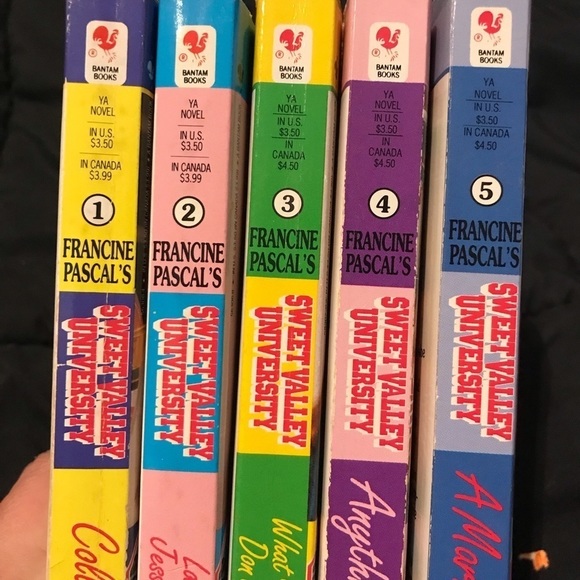 Sweet Valley University Books - Picture 2 of 3